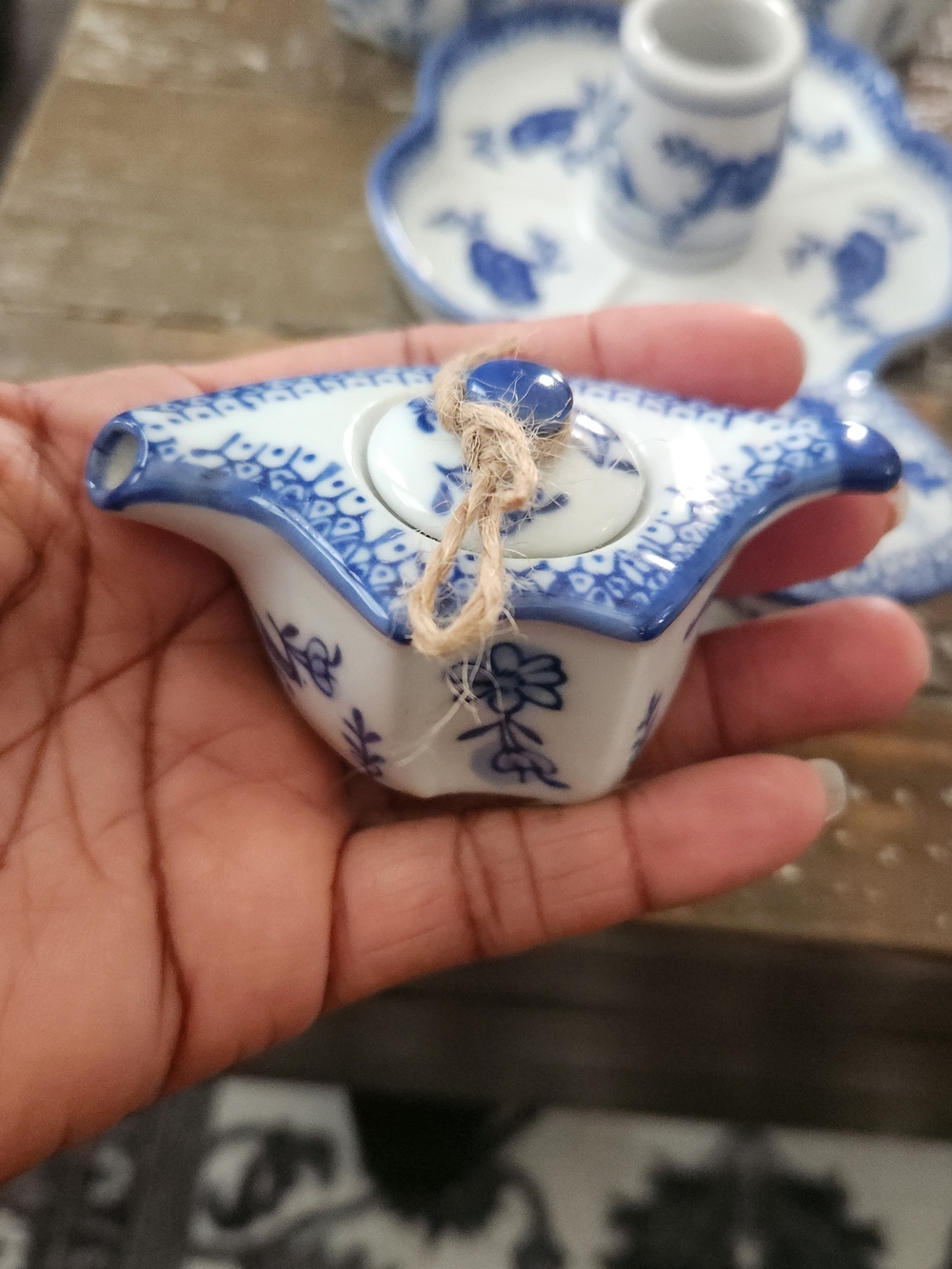Blue and White Ceramic Condiment Set - Porcelain Spice Server No Chips. - Picture 3 of 7